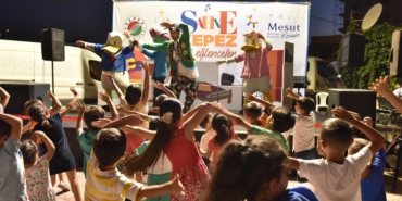 Sütçüler Mahallesi, ‘Sahne Kepez’ ile renklendi