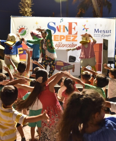 Sütçüler Mahallesi, ‘Sahne Kepez’ ile renklendi