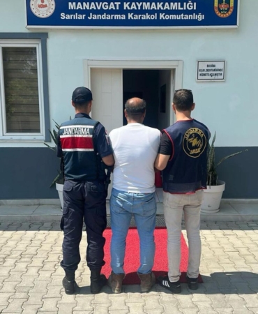 Antalya’da 72 saatte 208 aranan kişi yakalandı