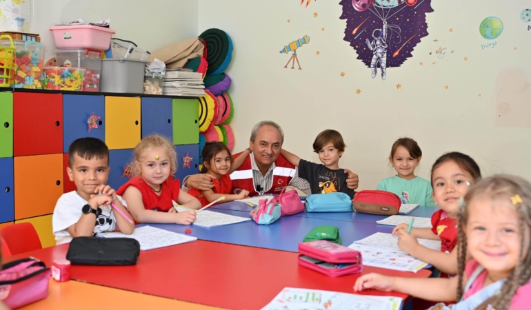 Kepez’in Erenköy’deki kreşi yeni binasıyla hizmete hazır