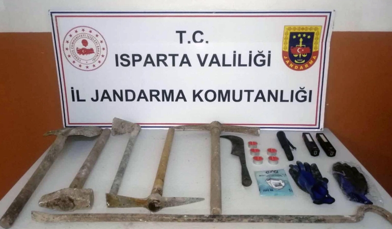 Kaçak kazıya suçüstü