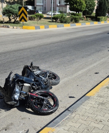 Kaskı kazadan korudu