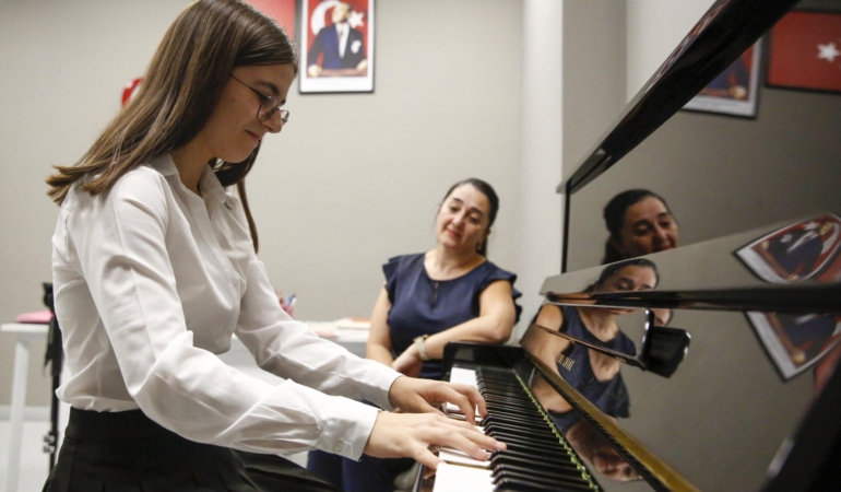 İsmail Baha Sürelsan Konservatuvarı’nda yeni sezon kayıtları başlıyor