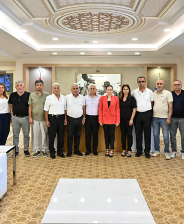 Antalya’da Alevi Bileşenlerinden Özdemir’e Destek