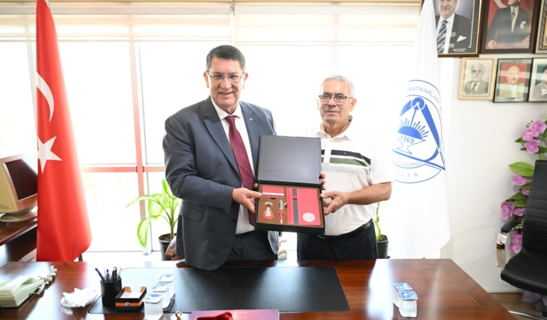 Esnafın Sorunları Değerlendirildi: Gülaçtı Ziyareti