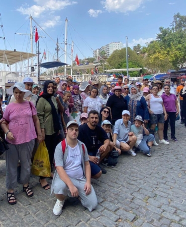 Özel Çocuklar İçin Keyifli Yat Gezisi Düzenlendi