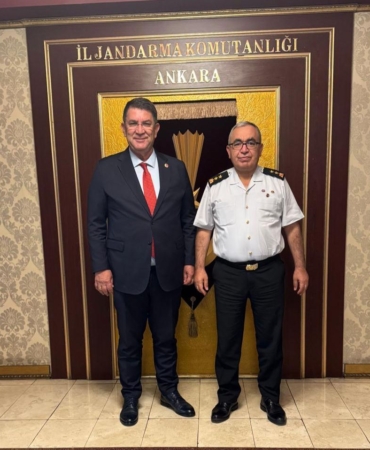 Esnaf Başkanı’ndan Tümgeneral Yıldız’a Ziyaret