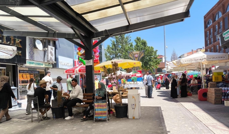 Emirdağ’da gurbetçi yoğunluğu