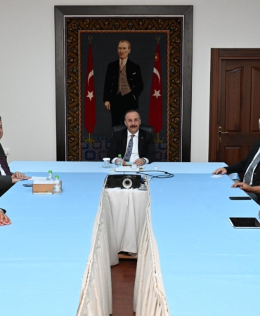 Isparta’daki arkeolojik kazılar masaya yatırıldı