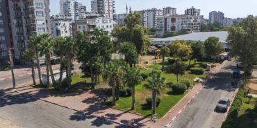 Ferdi Zeyrek’in adı Muratpaşa’da parkta yaşatılacak