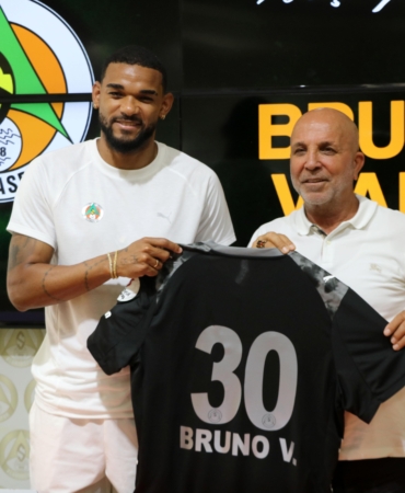 Alanyaspor’da 4 imza birden