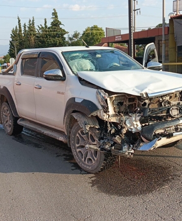 Yeni evli çifti ayıran kaza kamerada