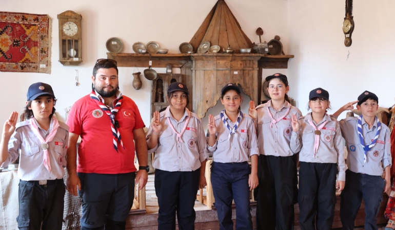 Büyükşehir izcileri Akseki’de kampta