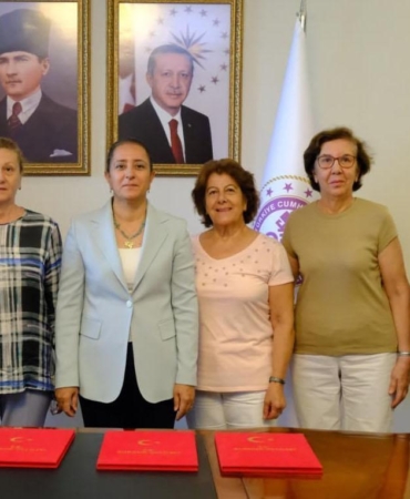 Yardımsevenler Derneği’nden eğitime destek