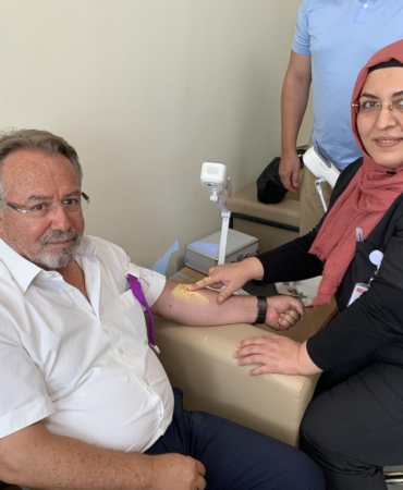 Hastaneye damar görüntüleme cihazı bağışlandı