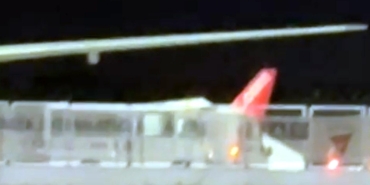 Antalya’dan kalkan uçak, iniş takımlarındaki sorun nedeniyle geri döndü