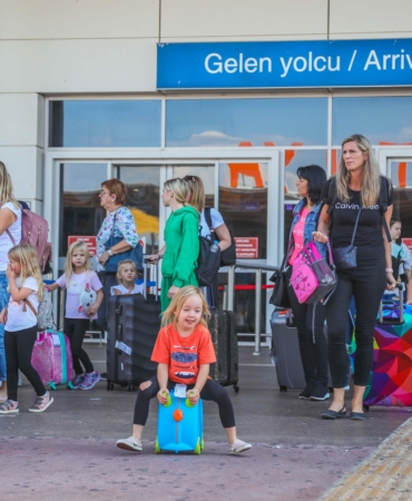 Antalya’nın yeni hedefi 17 milyon turist