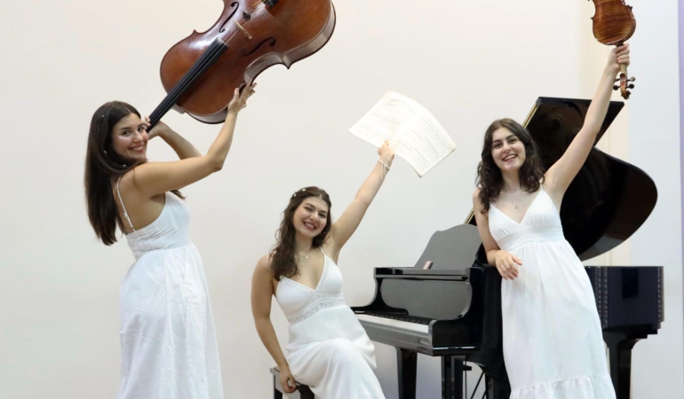 Trio Anatolia’dan hayran bırakan konser