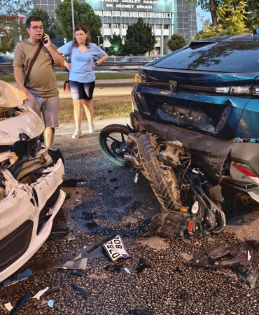 Motosikletliye çarpıp kaçtı