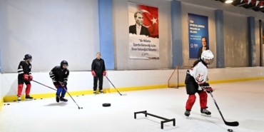 Buz Hokeyi Gelişim Kampı ilk kez Antalya’da