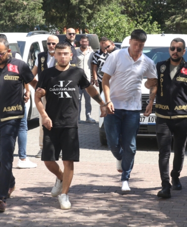 1 kişinin öldüğü silahlı çatışmanın şüphelileri adliyede