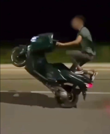 Motosikletle ‘akrobasiye’ 59 bin lira ceza