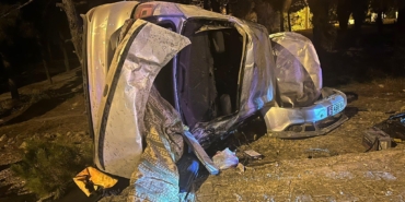 Takla atan otomobilde 4 kişi yaralandı