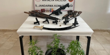 Serik’te silah kaçakçılığı operasyonu