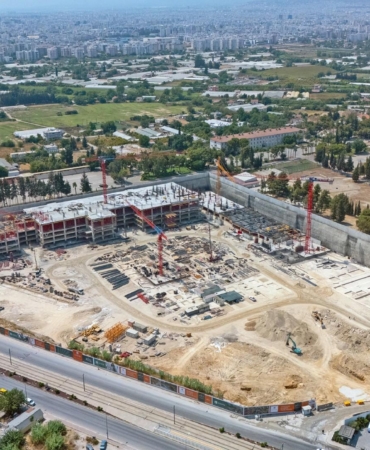 Antalya’nın yeni merkezinde ilk bloklar yükseliyor