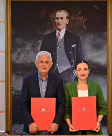 Büyükşehir ile Demre Belediyesi arasında denizlerin korunması protokolü