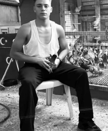 Düğünde karşılaştığı eşinin eski nişanlısını öldürdü