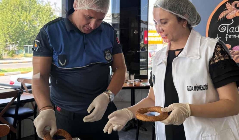 Zabıtadan fırınlarda hijyen denetimi