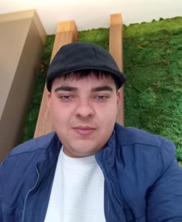 Direğe çarpan motosikletli hayatını kaybetti