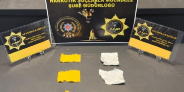 Durdurulan araçlardan uyuşturucu çıktı