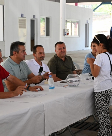 Tekirova pazar yerinde kuralar çekildi