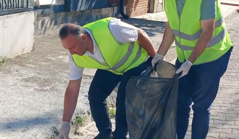 Çay’da çevre temizliği