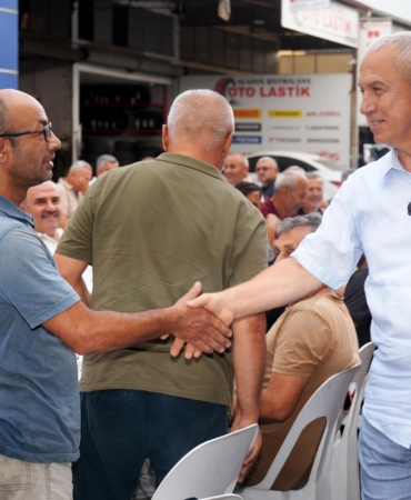 Başkan Özçelik sanayi esnafıyla buluştu