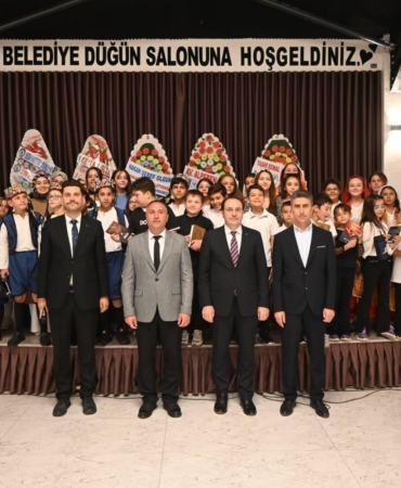 Çay’daki yaz okulu kapanışı törenle yapıldı