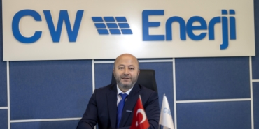 Avrupa’nın en büyük güneş hücresi üretim tesisi üretime geçti