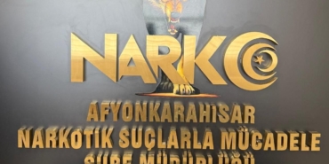 Çekici üzerindeki otomobilde uyuşturucu ele geçirildi