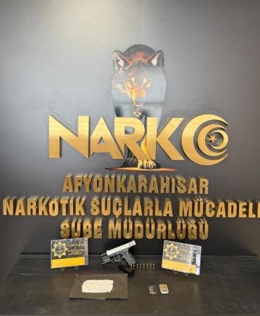 Çekici üzerindeki otomobilde uyuşturucu ele geçirildi