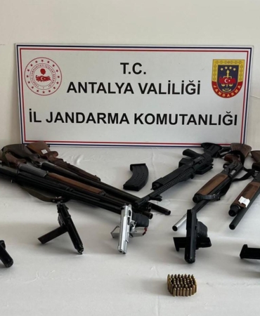 Serik’te kaçak silah operasyonu