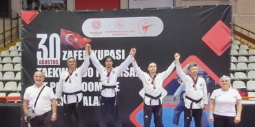 Burdurlu sporcunun madalya gururu