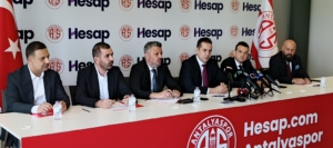 “Günde 3 – 4 Saat Uyuyarak Antalyaspor’u Bugünlere Getirdik”