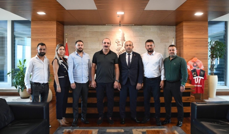 Başkan Kotan, İşçilerin Yanında Olduğunu Vurguladı