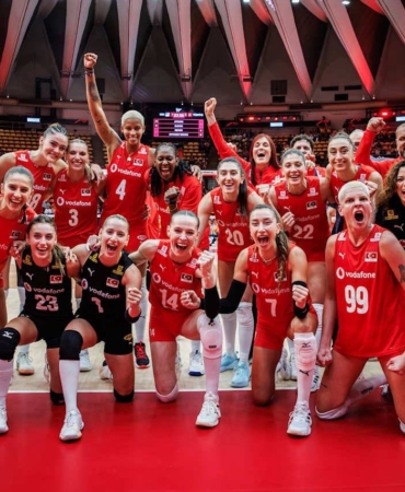 Filenin Sultanları ve 12 Dev Adam’a Tebrikler!