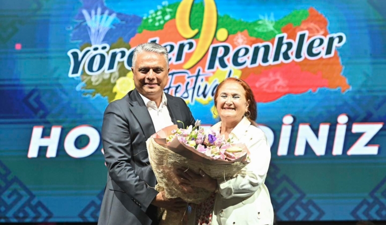 Muratpaşa’da Yöreler Renkler Festivali Başladı!