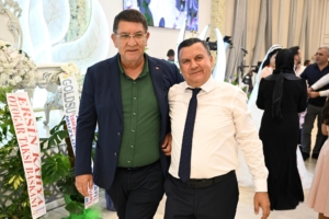 Alaylı Ailesi’nin Düğününde Mutluluk Rüzgarı!