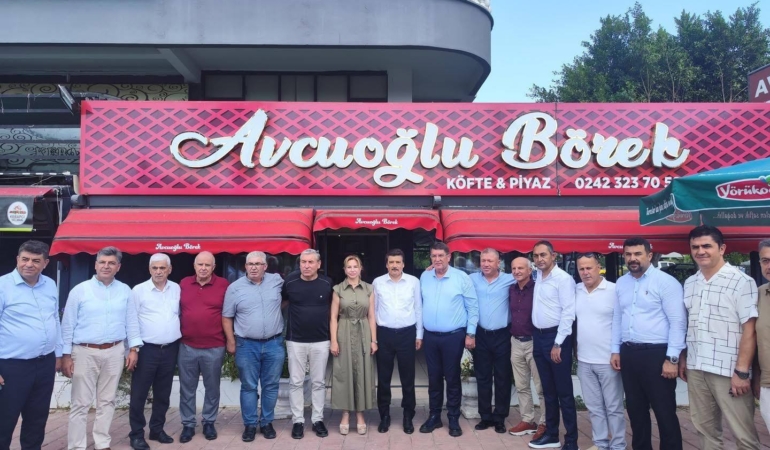 Ramazan Avcuoğlu’ndan Misafirperver Kahvaltı