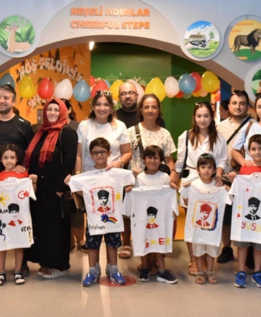 Antalya Bilim Merkezi’nde 30 Ağustos coşkusu çocuklarla buluştu